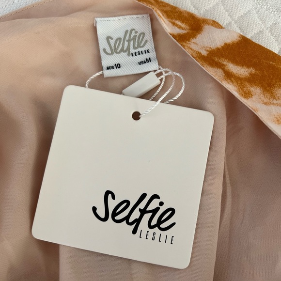 NWT Selfie Leslie Midi Dress - Picture 6 of 6